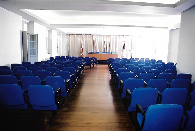 16 - Auditorio Magalhães Netto.jpg